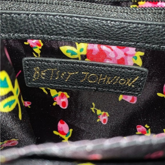 Betsey Johnson purse - Picture 5 of 7
